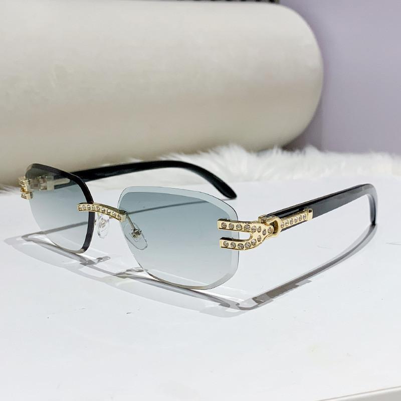 

Diamond Trim Square Sunglasses With Uv400 Protection For Fashionable Outdoor Wear Double Green