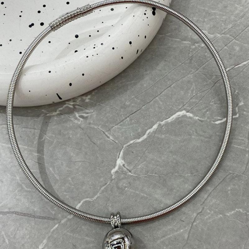 Stylish Heart/Sphere Shaped Pendant Neckchain Snake Bone Chain Clavicle Necklace Elegant Jewelry for Trendy Women Girls
