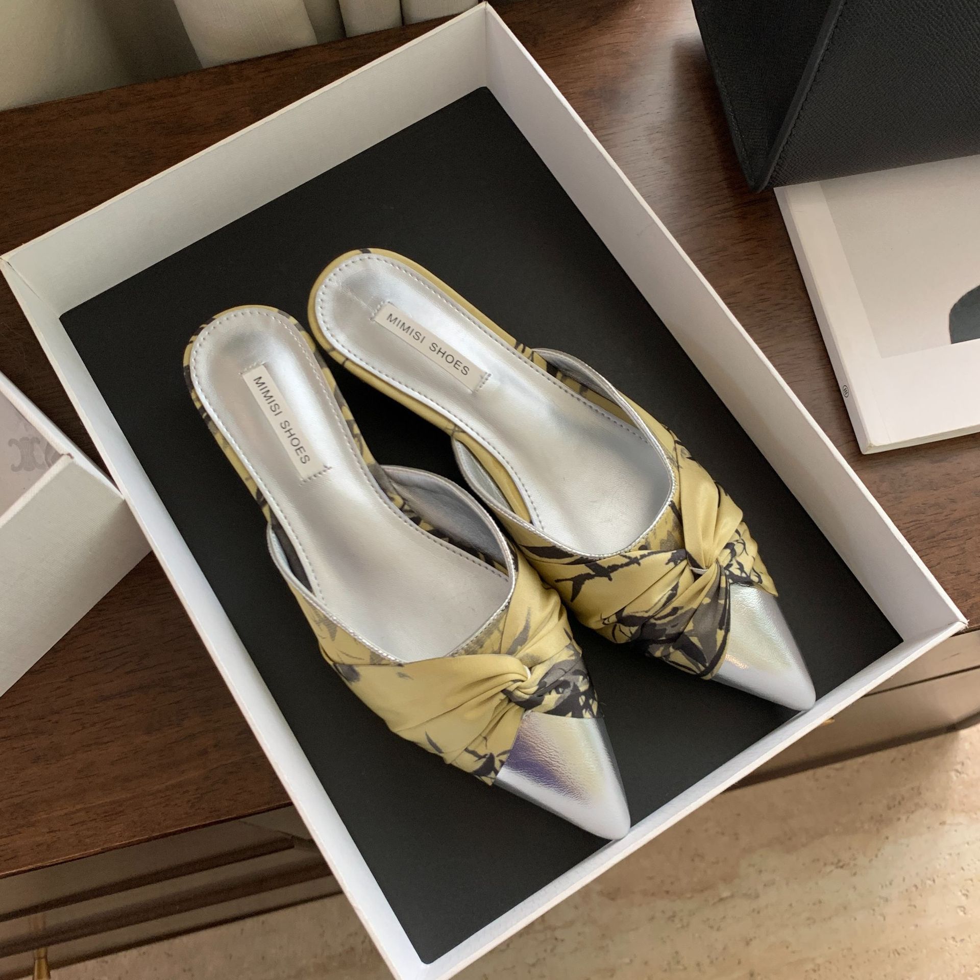 

Французские босоножки премиум-класса Bag Head Туфли-феи Атласные туфли на высоком каблуке Вечерние туфли 39 зелёный