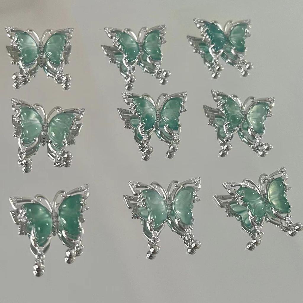 Titanium Steel Necklace New Chinese Light Green Butterfly Pendant Hollow Niche Light Luxury High-End Collarbone Chain Does Not Fade