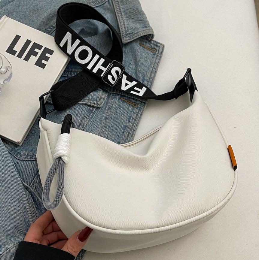 Trendy Korean-Style Nylon Crossbody Dumpling Bag for Women