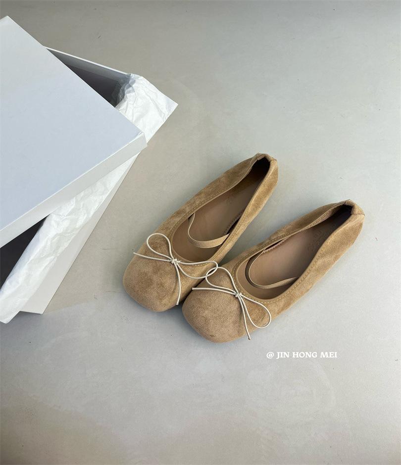 Square head single shoes women's flat bottom retro word with light mouth wide fat feet soft sole bow ballet shoes soft sole