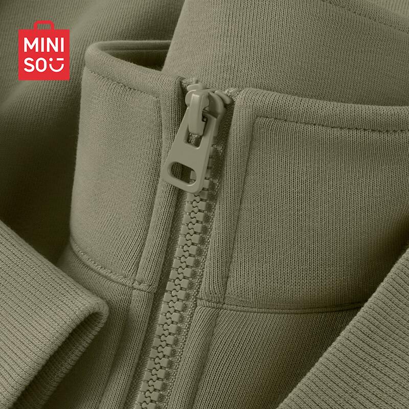 

MINISO Men s Heavyweight Half-Zip Stand Collar Sweatshirt M
