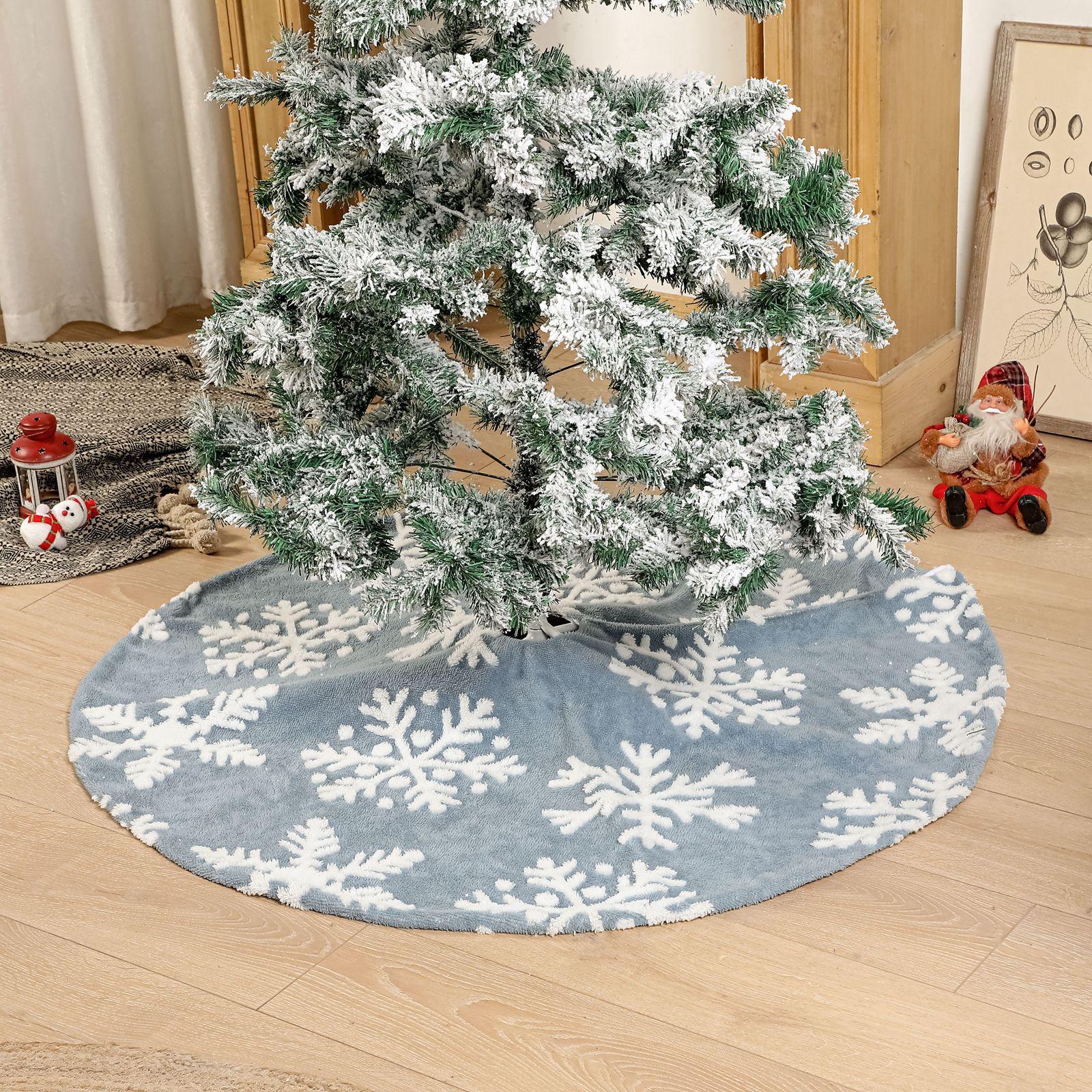 Soft Cotton Flannel Snowflake Jacquard Christmas Tree Skirt with Plush Socks Ornaments - 90.122cm Blue Jacquard Christmas Socks