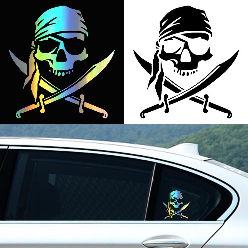 G172 módní personalizovaná nálepka Pirátská lebka pro motocykly, SUV vodotěsný kryt škrábanec vinylová nálepka, 15cm*16cm