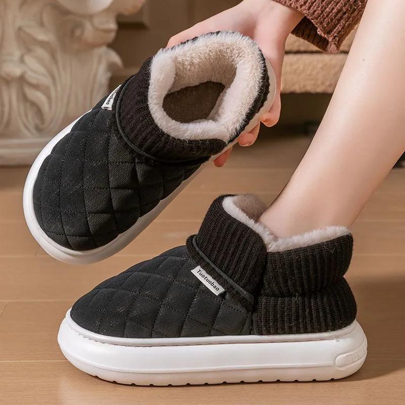 Winter Thick Soled Anti Slip Warm Cotton Shoes with Fleece Bag and Cotton Slippers for External Wear
