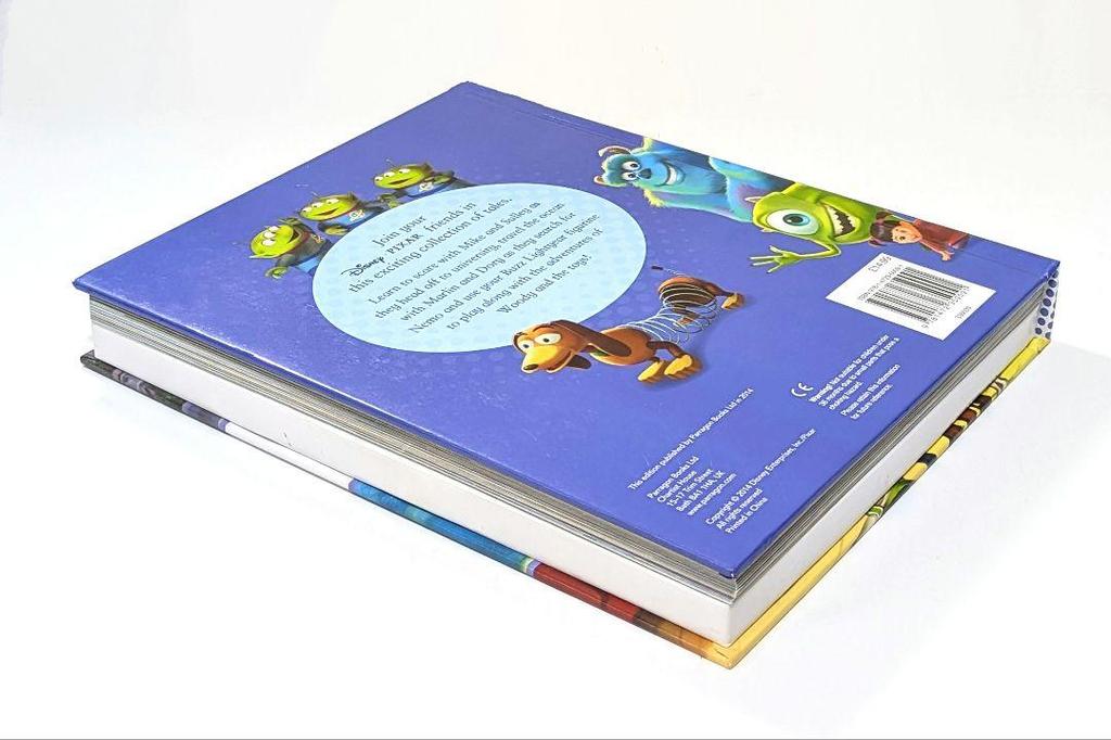 [USED] Foreign book Large book Disney & Pixar 5 titles included Picture book with Buzz figure