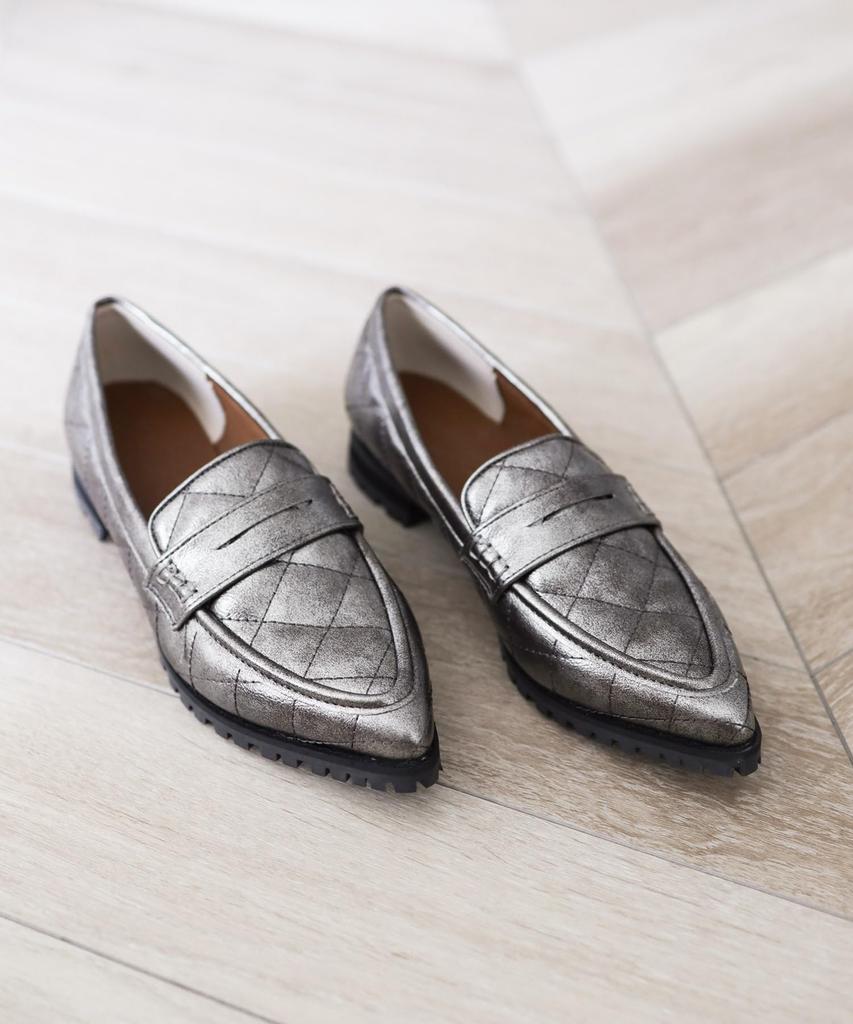 Thick Quilted Pointed Toe Loafers for [Sest] Lightweight, Sole, Women, 23.5cm, Silver, dtp87-SIL-235