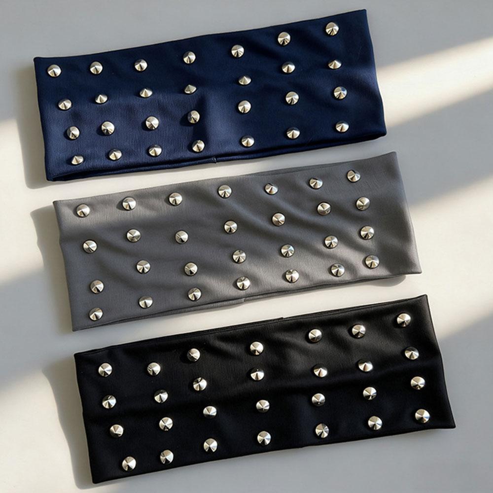 Bandeau de sport large à rivets métalliques pour femmes Bandeau élastique Accessoires de cheveux Mode Design Simple Bandeau absorbant la transpiration