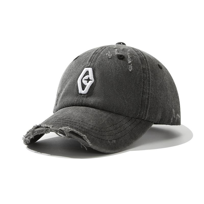 Washed gray cap, female broken edge, wide brim, soft top hat, letter sunscreen, baseball cap, male face is small and versatile