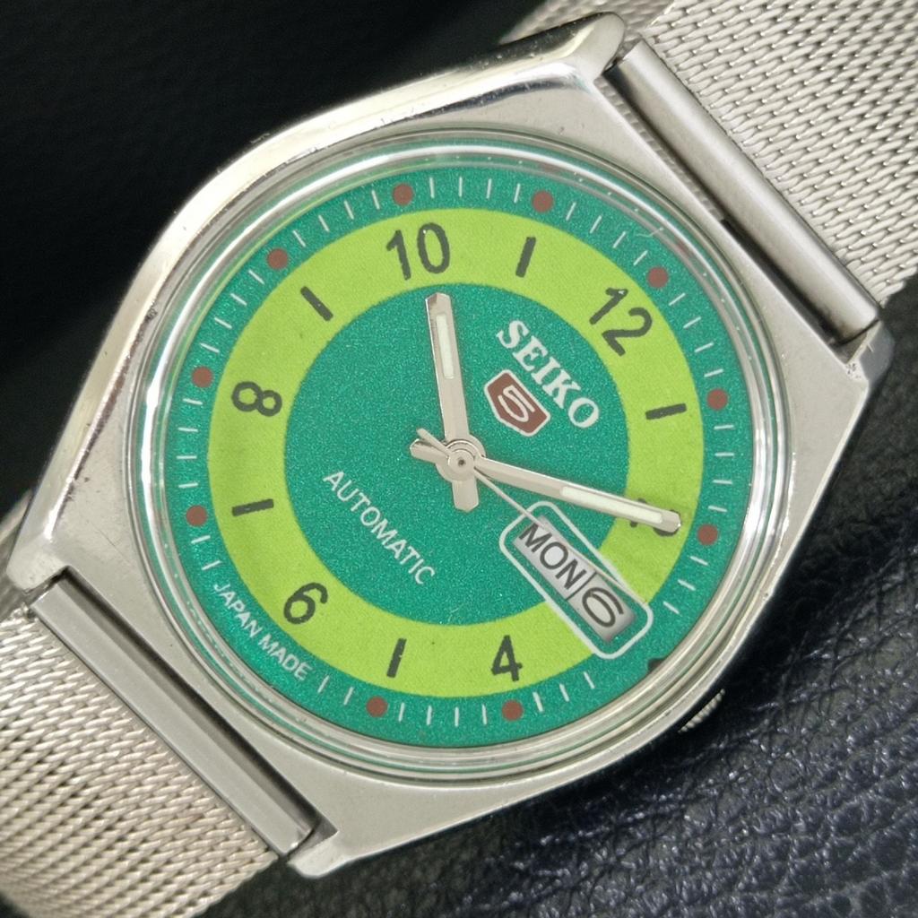 

SEIKO 5 AUTOMATIC JAPAN 6309A MENS VINTAGE GREEN COLOR DIAL WATCH a702728-1 R210-a702728