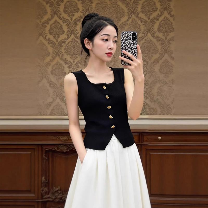 French Retro U-Neck Single-Breasted Sleeveless Slim Vest Solid Color Knitted Vest For Women