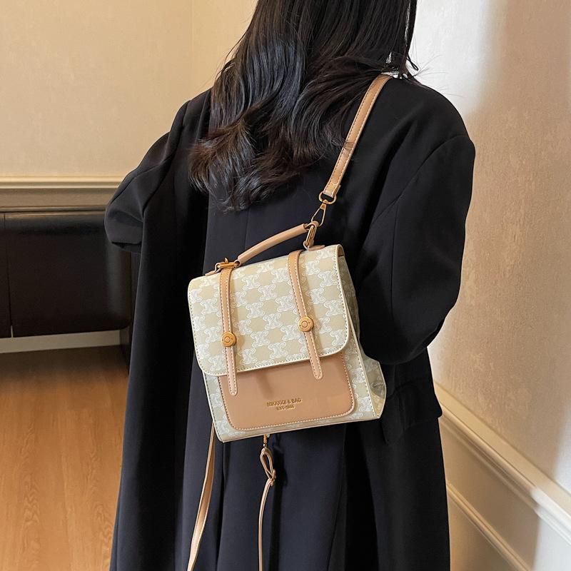 College Student Travel Backpack Women's 2025 New Retro Premium School Bag Commuter Backpack Going Out Handbag