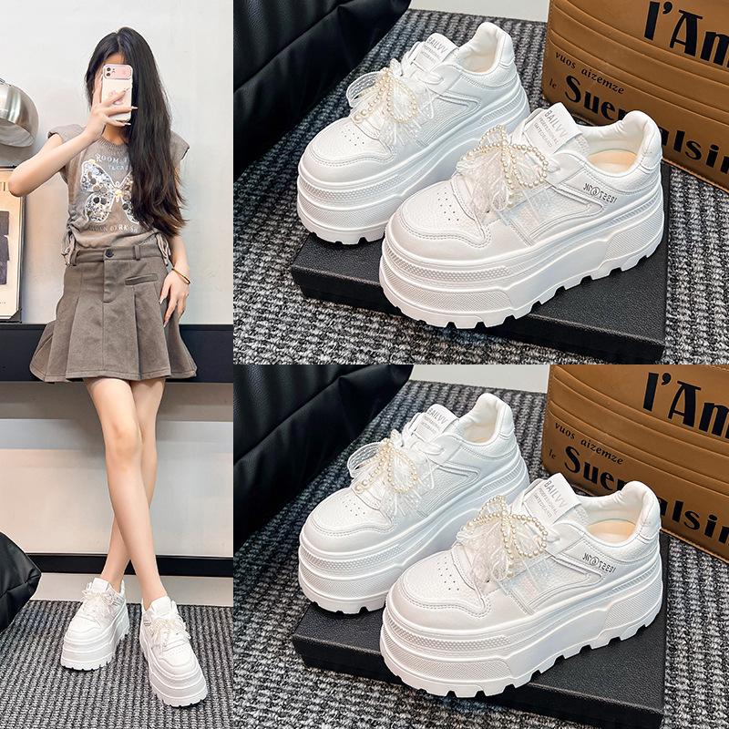 Platform leather little white shoes women's 2025 new popular autumn versatile new Chinese small fashion sports shoes