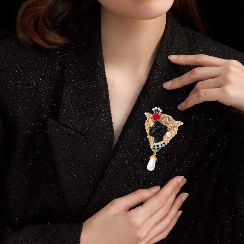 New Western Antique Egyptian Black Head Brooch Vintage Design Exotic Character Chieftain Pin Brooch