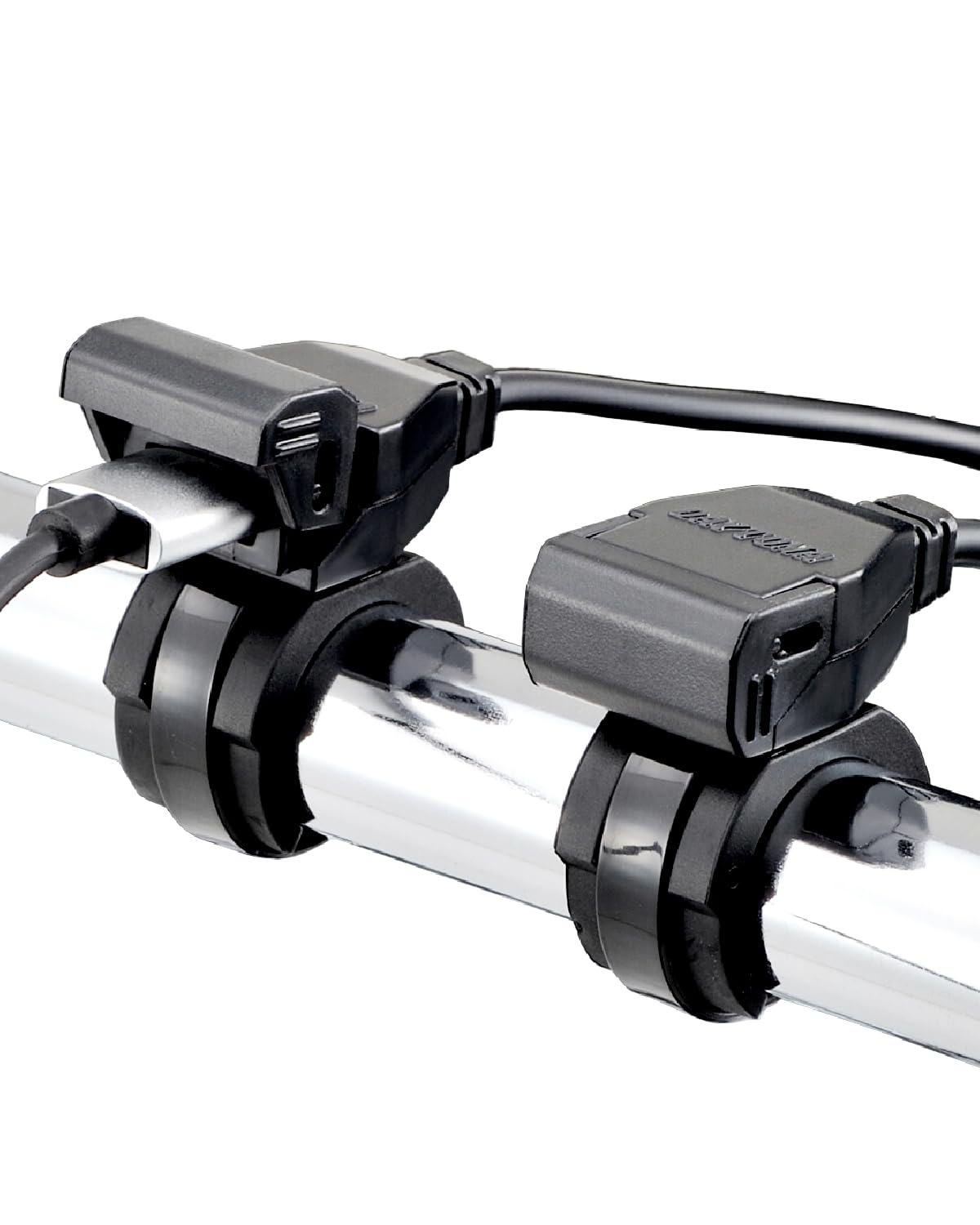

Daytona 99503 USB-блок питания для мотоциклов 24 Вт, водонепроницаемый, совместимый с подключением тормозного переключателя, блокировка главного ключа, 2 порта USB-A