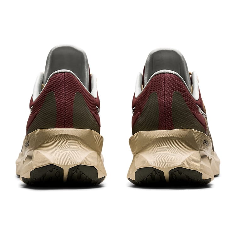ASICS Novablast Affix Brown 1021A467-200