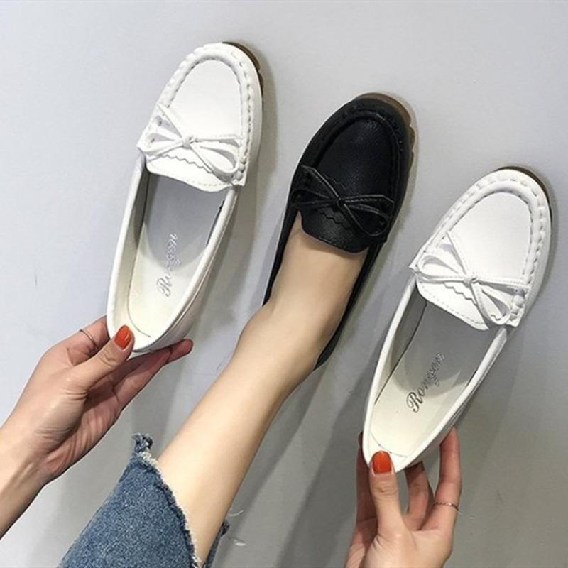 Fashion Women Flats Ballet Shoes Woman Cut Out Leather Breathable Moccasins Women Boat Shoes Ballerina Ladies Casual Shoes Sneakers