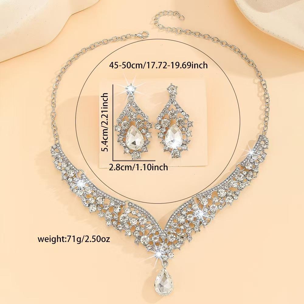 Necklace Earrings Bracelet Jewelry Fashion Set - Women's Party Wedding and Dress Complement