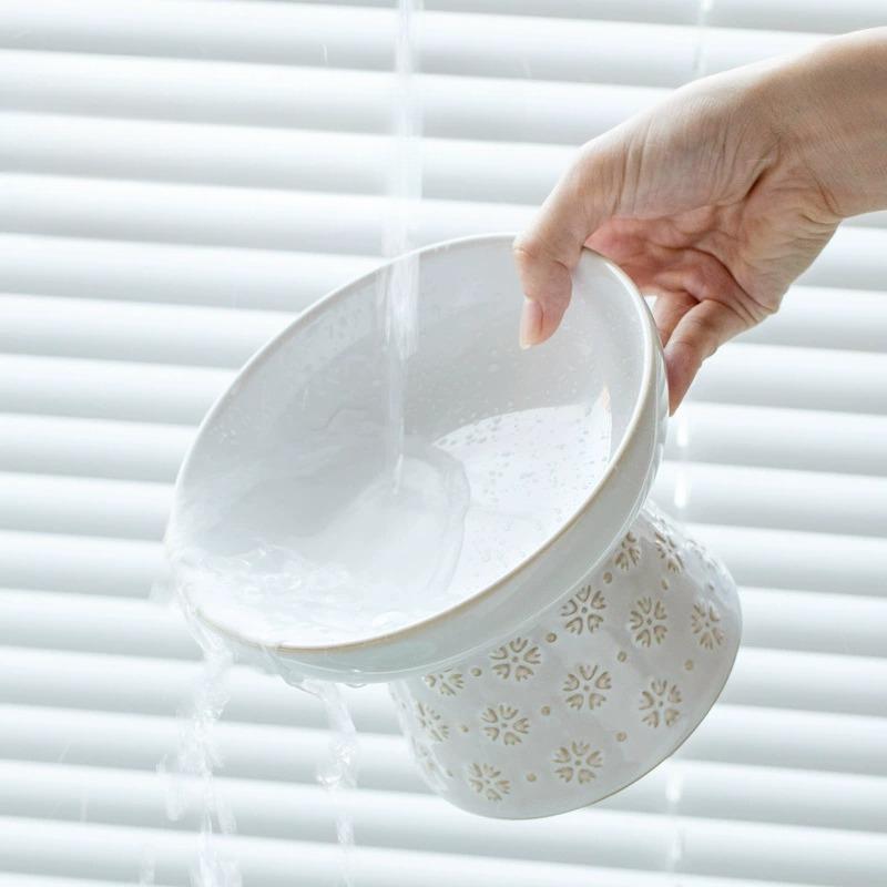 Ceramic Snowflake relief pattern High Footed Bowls for Pet, Cervical Vertebra Protection, Drinking Food Cat Bowl Supplies, 1Pc