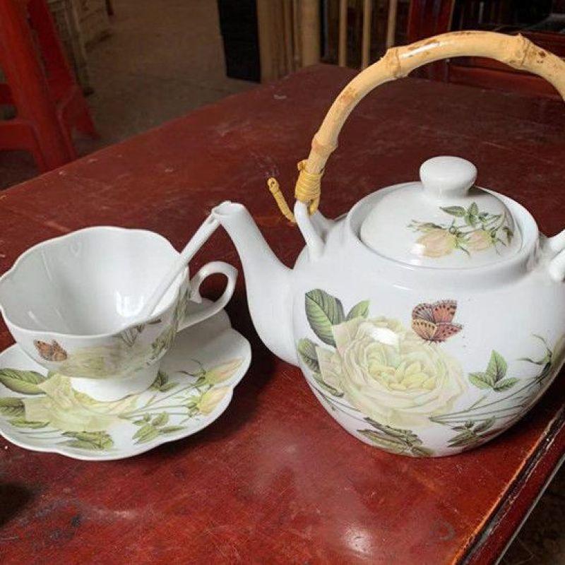

Кофейная чашка, блюдце, ложка, чайник, холодный чайник, чашка для воды с блюдцем, большой чайник, дорогой маленький роскошный набор для воды