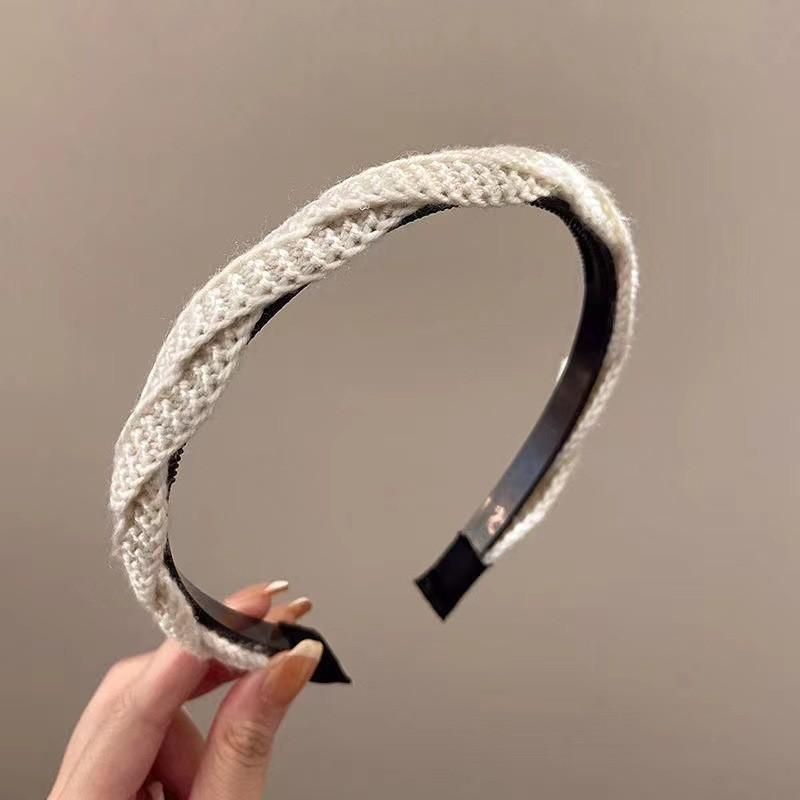 

Fashionable Melad 2023 Autumn Winter Knit Wool Headband For Women Chic Hair Accessory In Black Grey Khaki Ivory білий