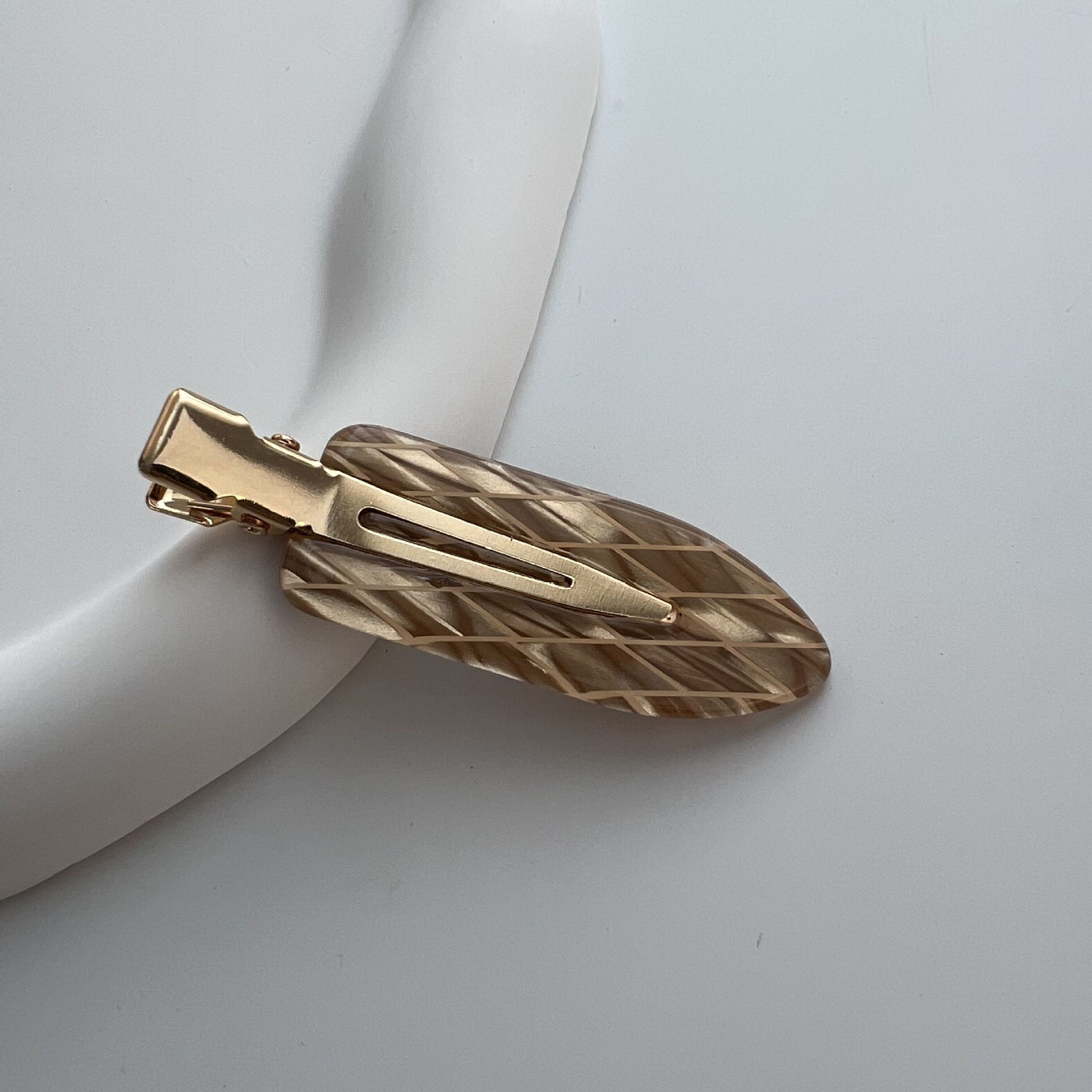 

Корейская уксусная кислота бесшовная шпилька для волос боковая челка сломанные волосы одно слово бесшовная шпилька для макияжа зажим для волос аксессуары головной убор женский