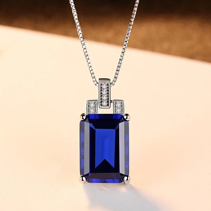 925 Sterling Silver Pendant Necklace for Women Fashion Luxury Emerald Cut Green Cubic Zirconia Party Wedding Fine Jewelry Gift