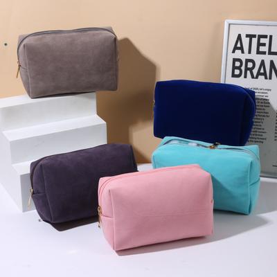 Cute Plush Makeup Bag for Women Portable Travel Cosmetic Bag with Zipper Toiletry Pouch Storage