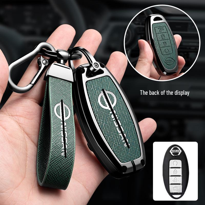 Metal Keychain Cover for Nissan Qashqai, X-Trail, Tiida, Kicks, Murano, Sylphy, Terra