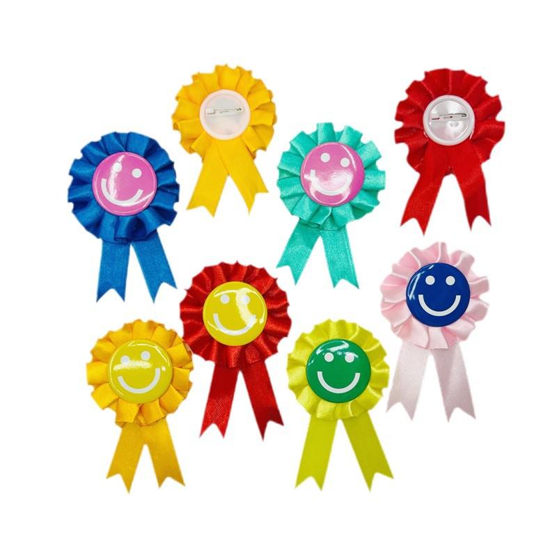 Smiley Face Badge Set with Colorful Polyester Ribbon - 8 Pieces for Kindergarten & Primary School