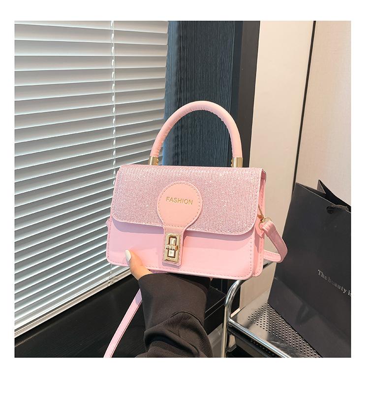 Niche lock portable small square bag women's bag 2025 summer new light luxury foreign shoulder bag commuter messenger bag