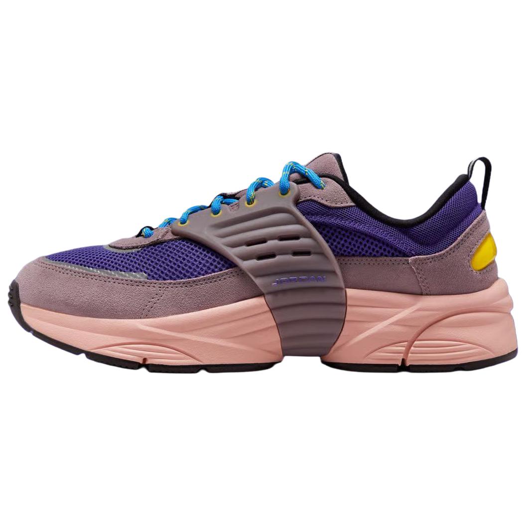 

Мужские кроссовки Air Jordan Trunner O/S Purple Smoke Виноградно-Ледяной Кораллово-Звездная пыль Светло-Фото-Голубой IQ5649-500 42