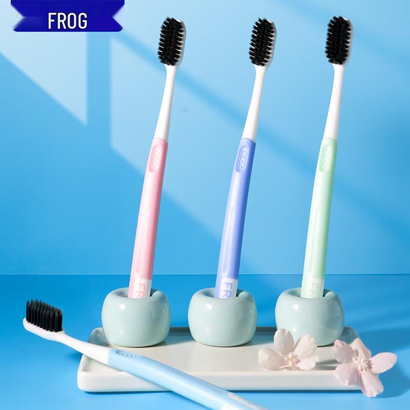 FROG Charcoal Bristle Adult Toothbrush 5-Pack