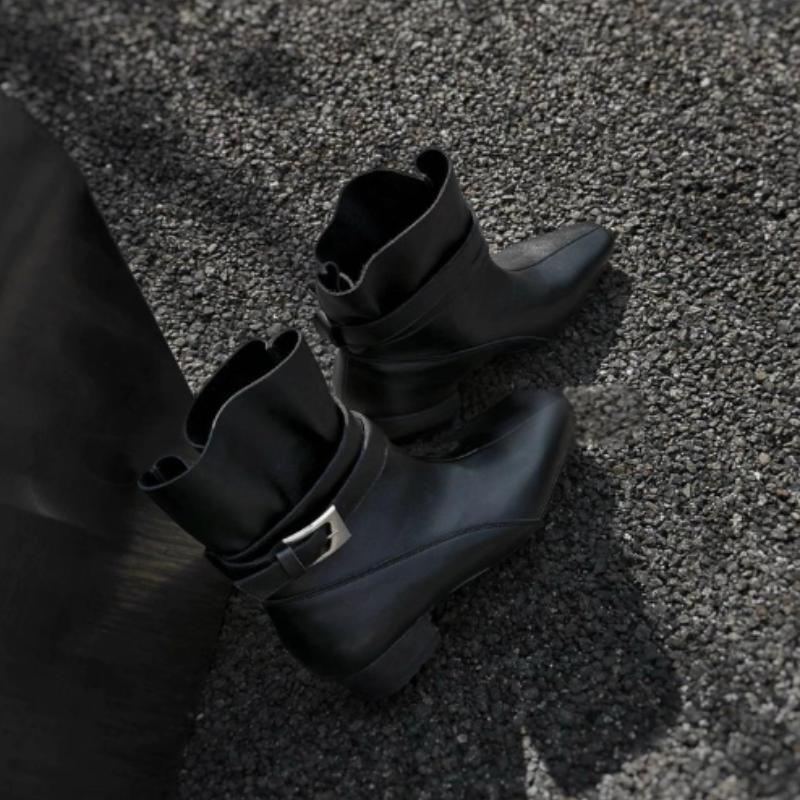 

Женские полусапожки на среднем каблуке с острым носком, дизайнерские элегантные 2025, новая обувь, зимние классические ботильоны челси, туфли-лодочки с пряжкой для платья 35 чёрный