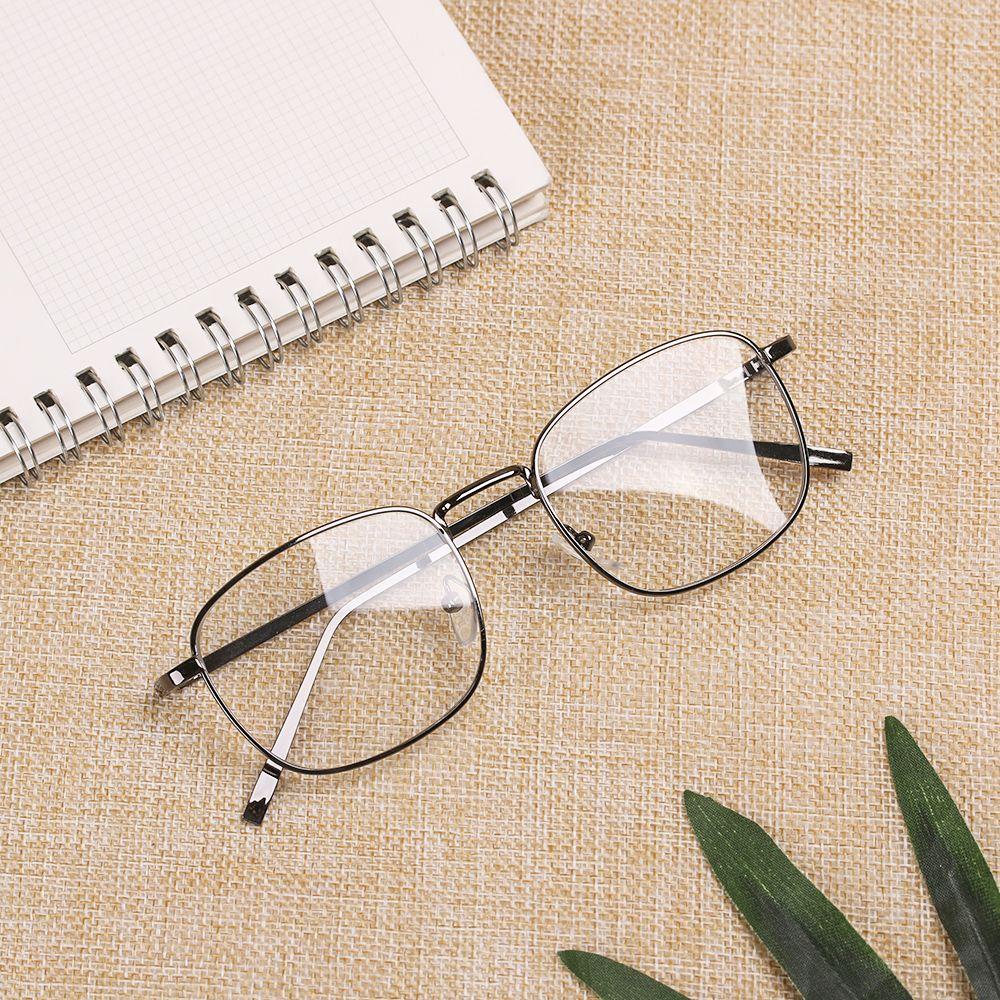 New Fashion Portable Metal Eyeglasses Frame Optical Glasses Square Glasses Spectacles