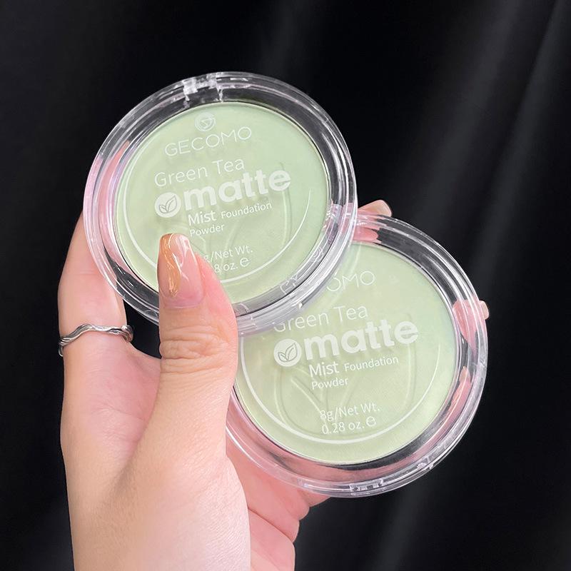 Ge Meng Polvere Fissante Morbida Opaca al Tè Verde: Fard in polvere viso a lunga tenuta, coprente, impermeabile, illuminante e per contouring.