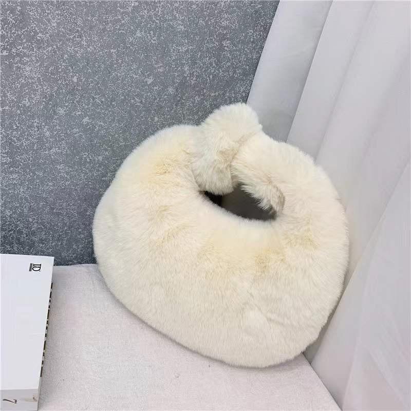 Меховая Сумка Женская Маленькая Сумка Полумесяц Теплая Плюшевая Сумка на Запястье Модная Меховая Сумка-Клатч бежевый