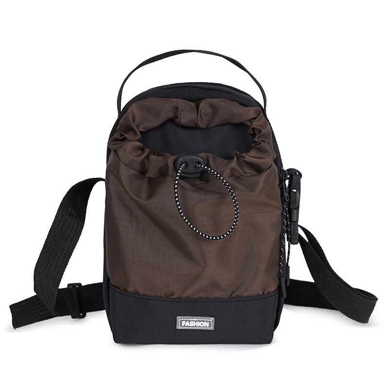 New drawstring messenger bag women's new portable and lightweight shoulder mobile phone bag versatile fashion commuter women's bag