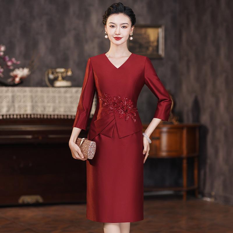 2024 Spring Red Elegant Two-Piece-Style Slimming Dress for Middle-Aged Women