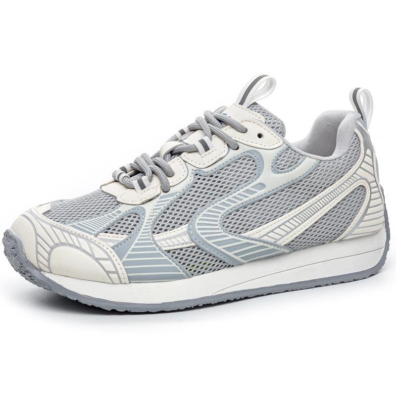 

2025 summer new invisible height increase 5CM mesh breathable German training shoes women s versatile casual soft-soled sports shoes women 40 светло-серый