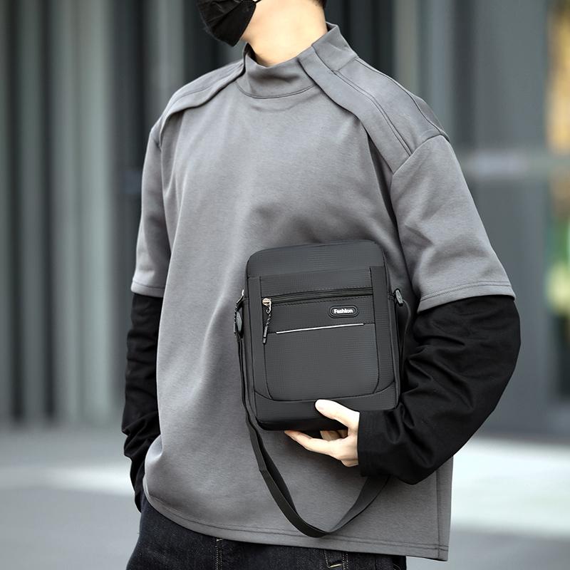 Vielseitige Oxford Umhängetasche - Herren Business Casual Sling für tägliche Pendel-Essentials