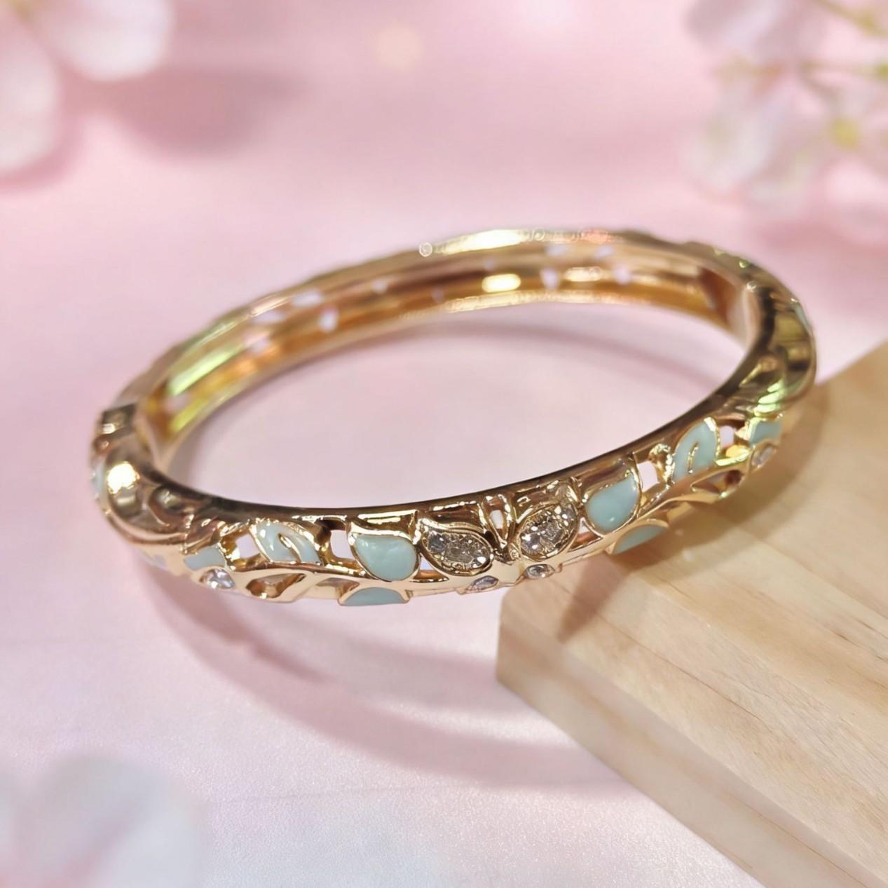 Fresh Mint Green Hollow Enamel Leaf Dripping Oil Girl Style Versatile Bracelet One Size(16-22CM)