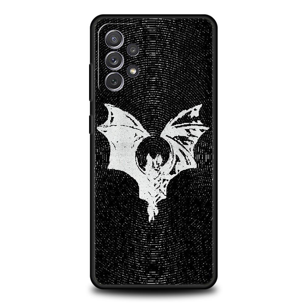 

Goth Vampire Bat animal Phone Case for Samsung A17 A13 A15 A25 A35 A51 A55 A71 A21S A11 A31 A41 A23 A53 A73 5G A03S A05s Cover Samsung A51