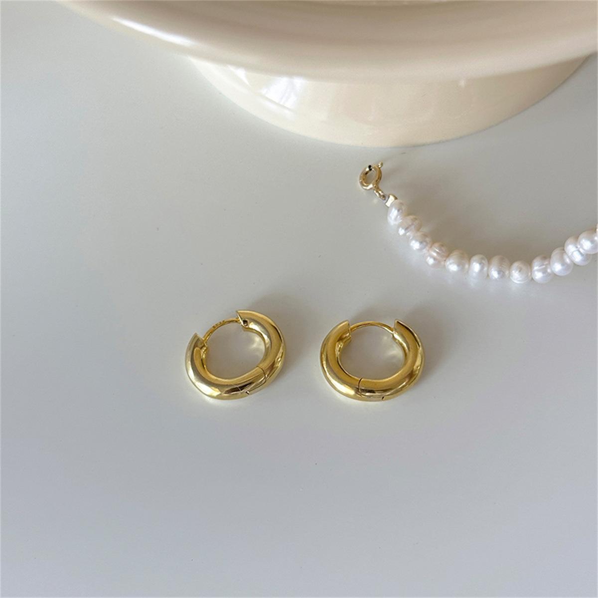 

925 silver needle plain circle oval earrings women s simple niche design high-end earrings temperament circle jewelry 925 silver needle