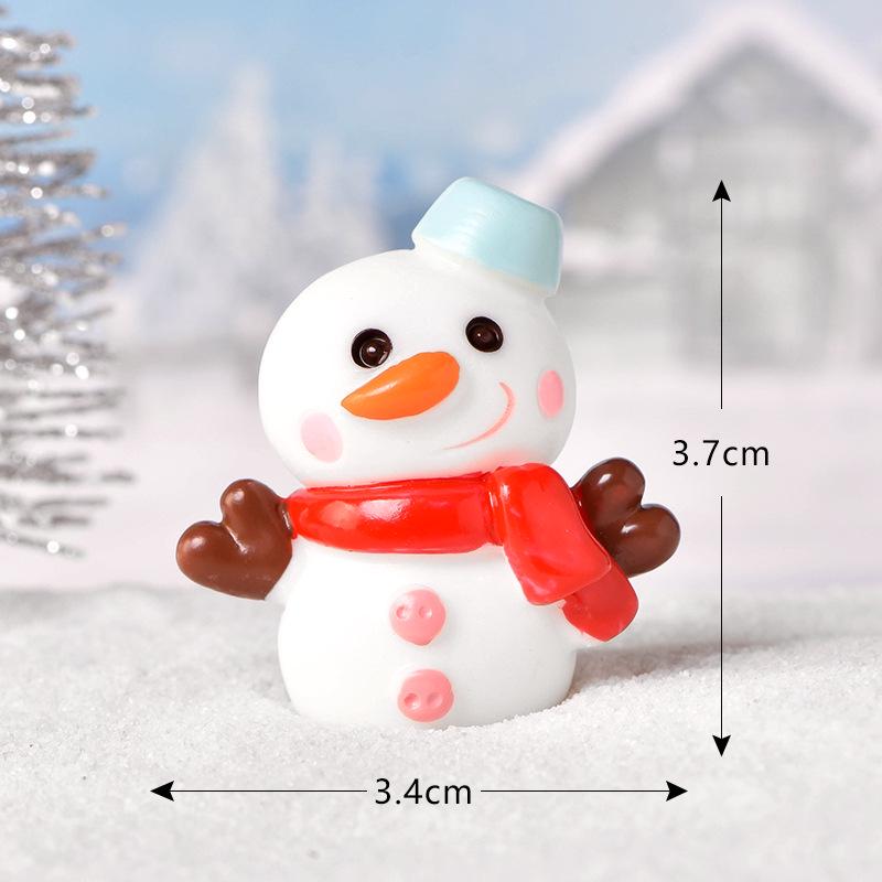 Christmas Cartoon Resin Santa & Snowman Couple Micro Landscape Ornaments