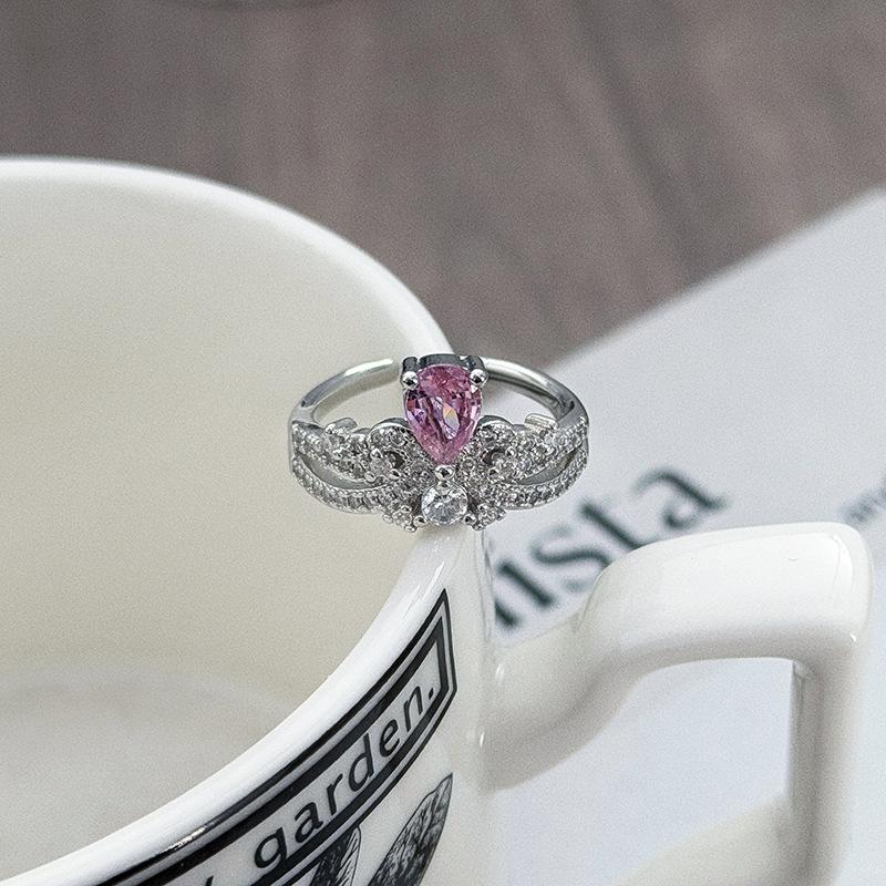 

Light Luxury And Gorgeous Wind Full Of Diamonds, Pink And Blue Two-Color Zircon Crown Opening Ring, Niche High-End Sense Stacking, Wearing Exquisite Adjustable opening