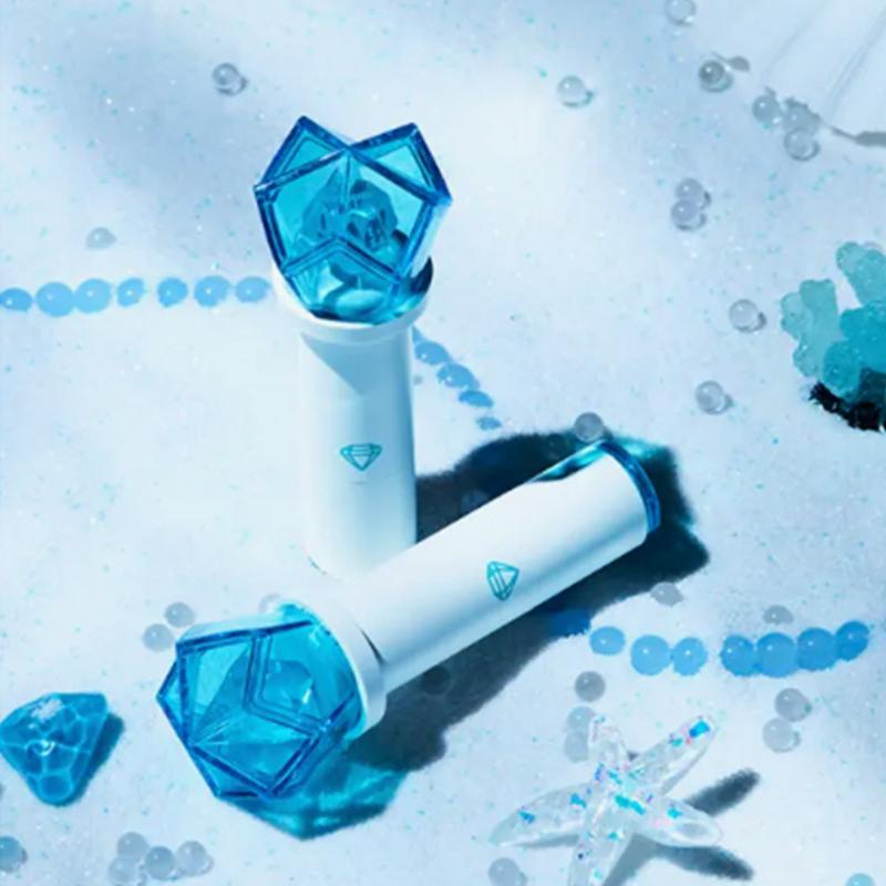 Balsam de buze Fansignal — SM-Entertainment x Amorepacific Balsam de buze în stil lightstick aespa/RIIZE/SHINee/Girls Generation/Red Velvet/Super Junior/NCT