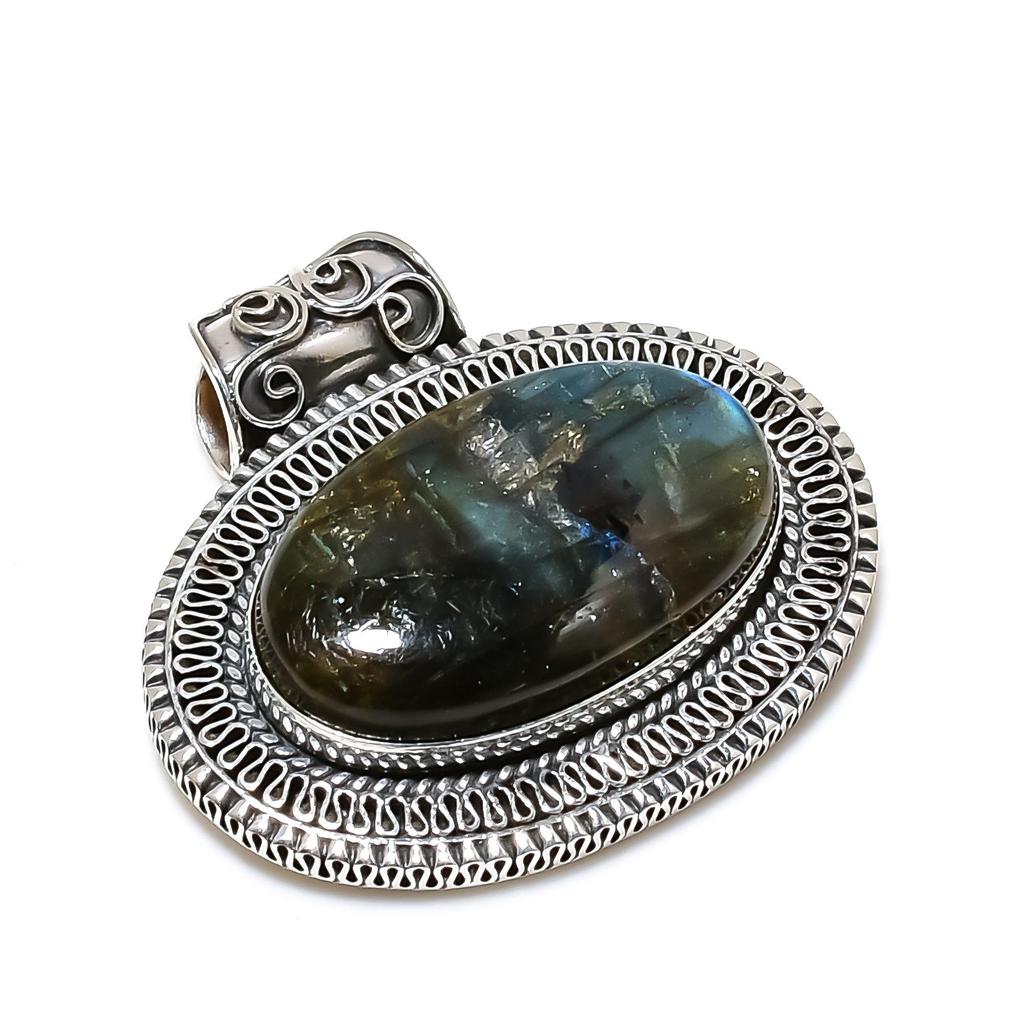 Ciondolo in Argento Sterling 925 con Pietra Preziosa Labradorite Naturale - Design Fatto a Mano, Gioiello da Indossare Tutti i Giorni, Ciondolo Antico Regali di Pasqua