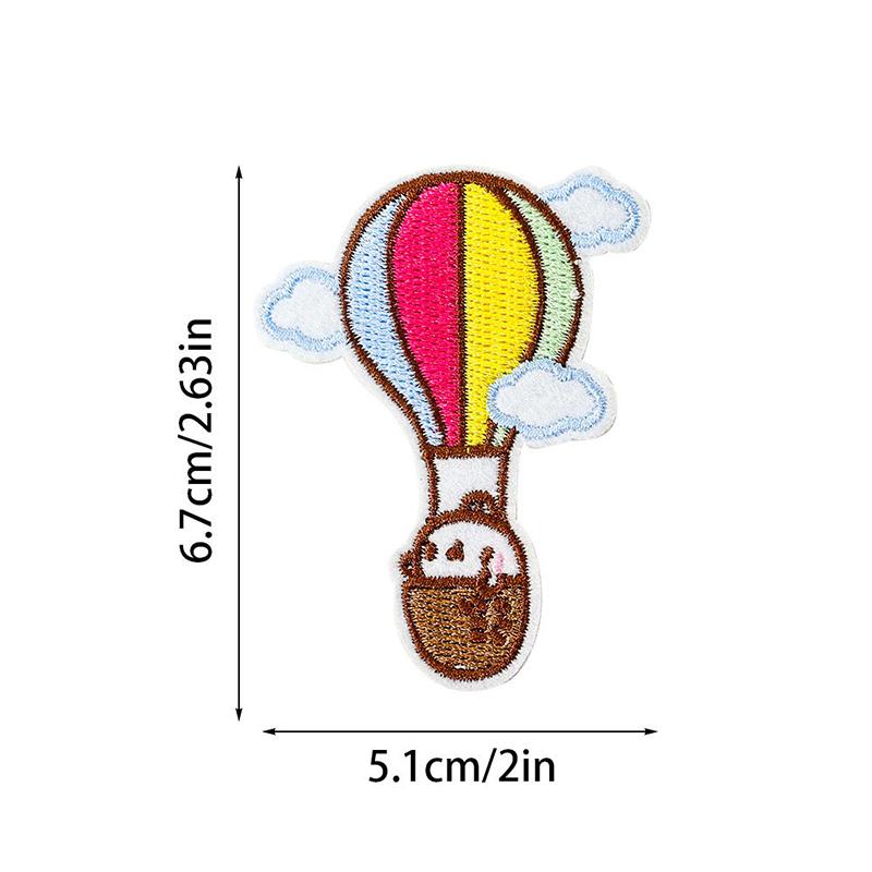 1pc Santa Claus For Clothing Bags Badge Sticker DIY Appliques Cartoon Christmas Emblem Embroidery Patches Iron On